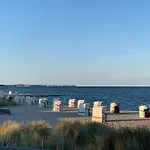 Nur 300m Zum Feinsandstrand, Neubau Inkl. Parkplatz *