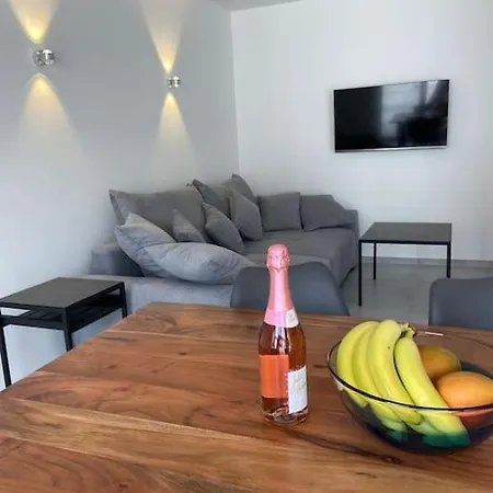Nur 300m Zum Feinsandstrand, Neubau Inkl. Parkplatz *